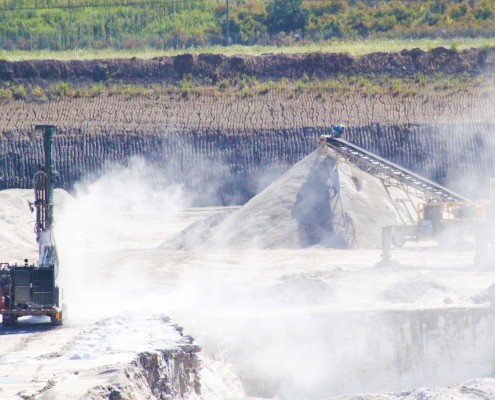 Sylvania Minerals, South Rockwood, MI silica sand mine dust and blasting