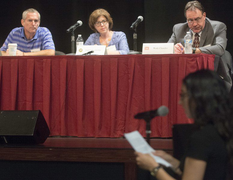 FERC holds Public Meetings for the Atlantic Sunrise Pipeline (Photo: Justin Engle/The Daily Item)