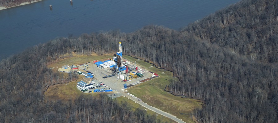 Aerial image of fracking activity in Marshall County, WV, next to the Ohio River on January 26th, 2018 from approximately 1,000 to 1,200 feet, courtesy of a partnership with SouthWings and pilot Dave Warner. The camera we used was a Nikon D5300. Photo by Ted Auch, FracTracker Alliance, January 2018
