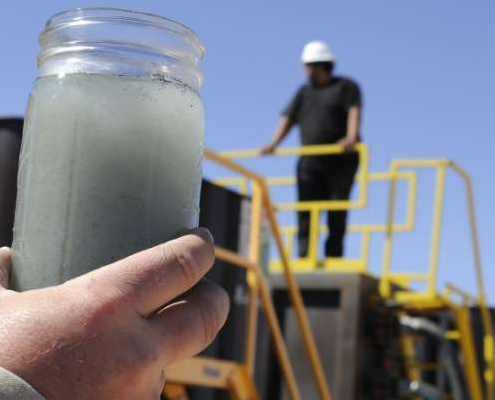 Photo by Pat Sullivan/AP https://www.houstonchronicle.com/news/houston-texas/houston/article/Fracking-research-hits-roadblock-with-Texas-law-6812820.php