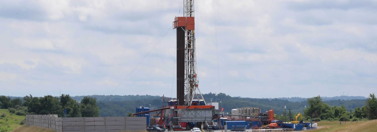 Fracking Drilling rig in Washington County, Pennsylvania