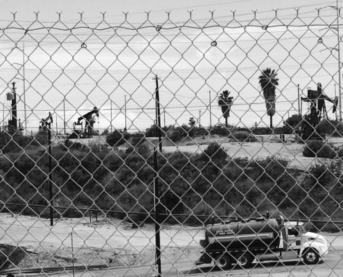 This photo is of oil drilling in the Inglewood Oilfields of Baldwin Hills, Los Angeles. Photo by Brook Lenker, 2017.